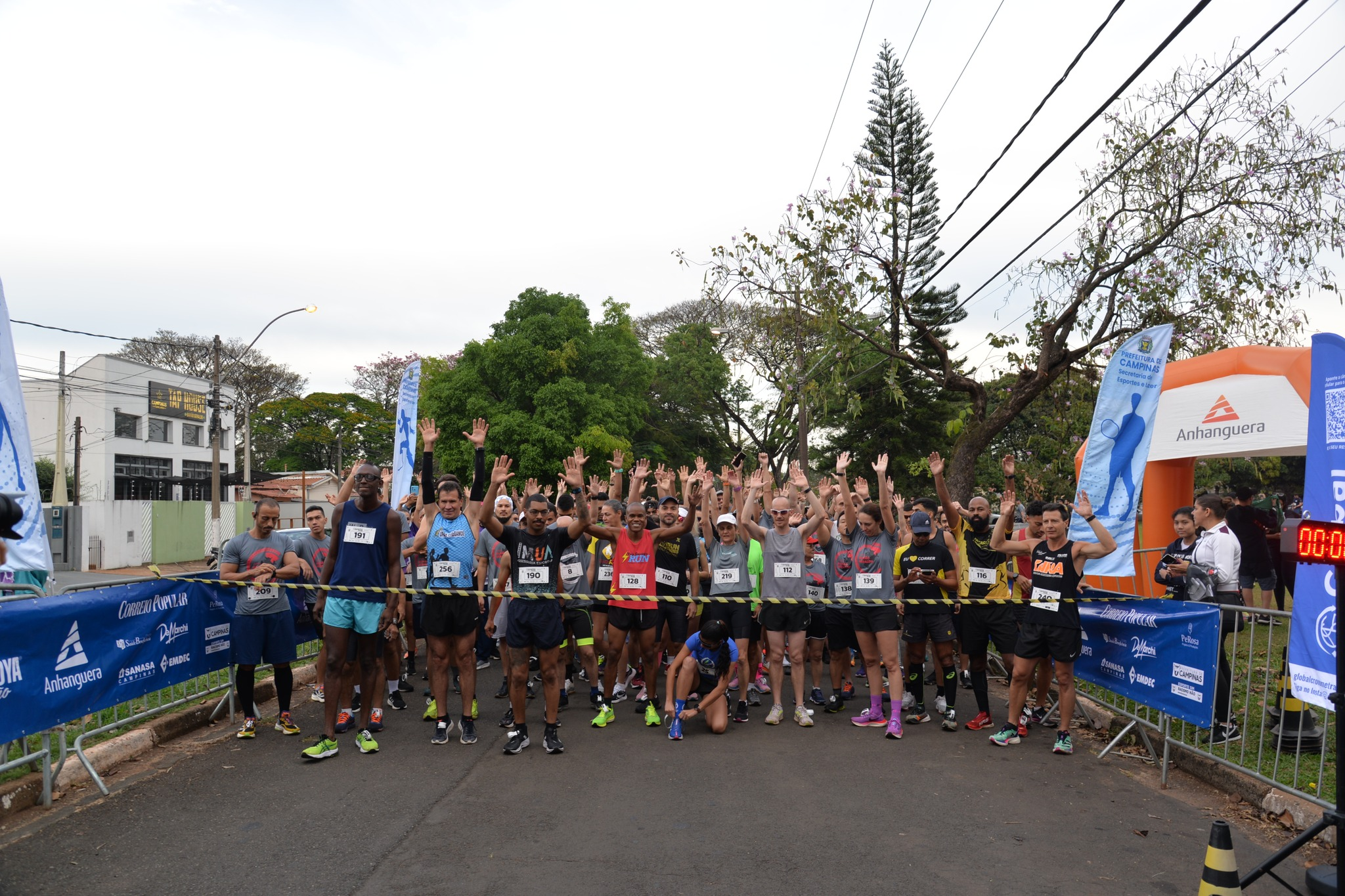 Corrida de Barão teve  600 participantes