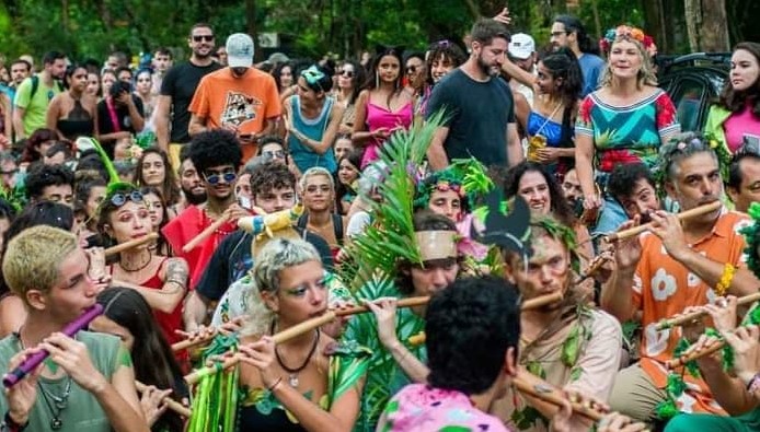 Blocos Matuá e Ribeirão abrem o domingo com Bloco do Circo e União Altaneira à tarde