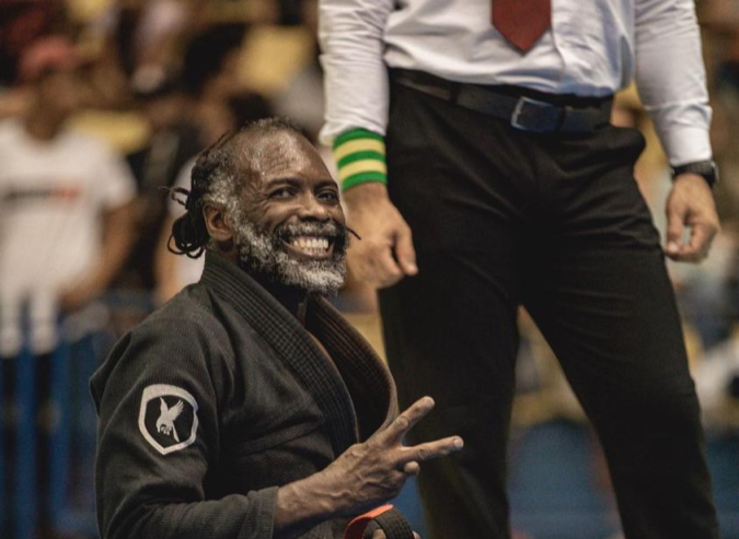 “Mestre  Azul” vai disputar o Pan de Jiu-Jitsu nos EUA